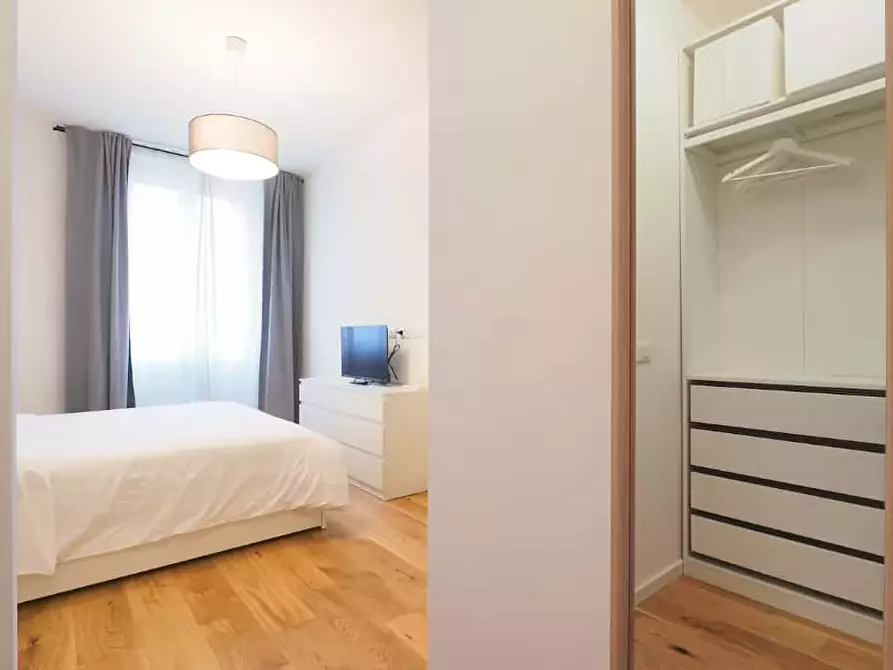 Immagine 5 di Appartamento in affitto  in Via Melzo16 a Milano