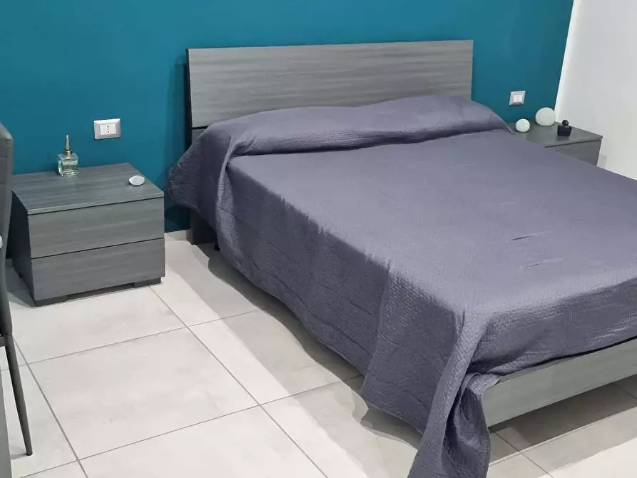 Immagine 2 di Camera in affitto  in Via dei Tribunali268 a Napoli