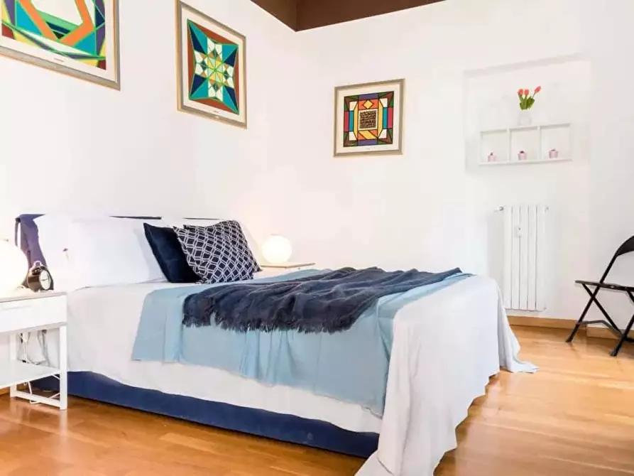 Immagine 2 di Appartamento in affitto  in Via Giuseppe Mazzini a Milano