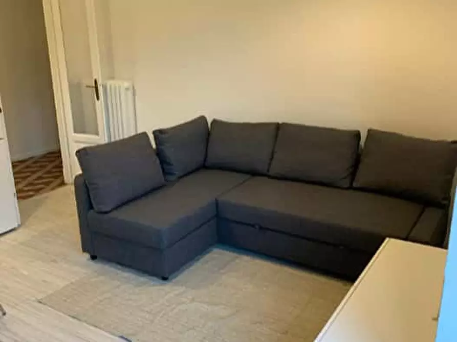 Immagine 12 di Camera in affitto  in Alzaia Naviglio Grande10 a Milano