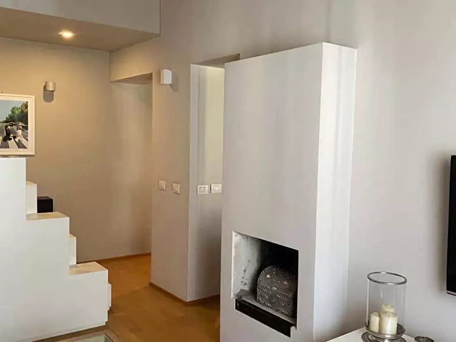 Immagine 9 di Appartamento in affitto  in Via Marghera37 a Milano