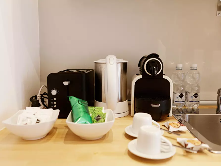 Immagine 8 di Appartamento in affitto  in Via Napo Torriani22 a Milano