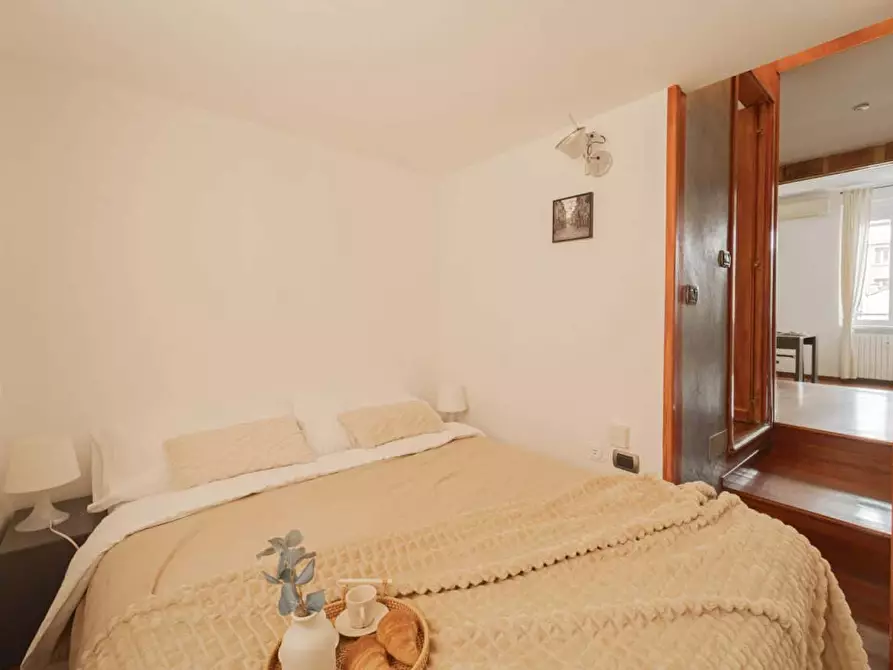 Immagine 22 di Appartamento in affitto  in Via Vettabbia1 a Milano