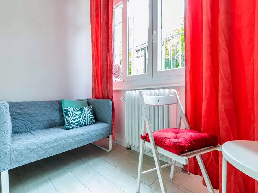 Immagine 18 di Camera in affitto  in Via Natale Battaglia27 a Milano