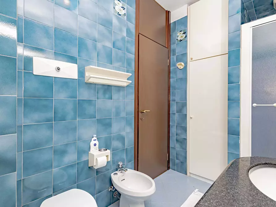 Immagine 36 di Camera in affitto  in Via Francesco Caracciolo77 a Milano