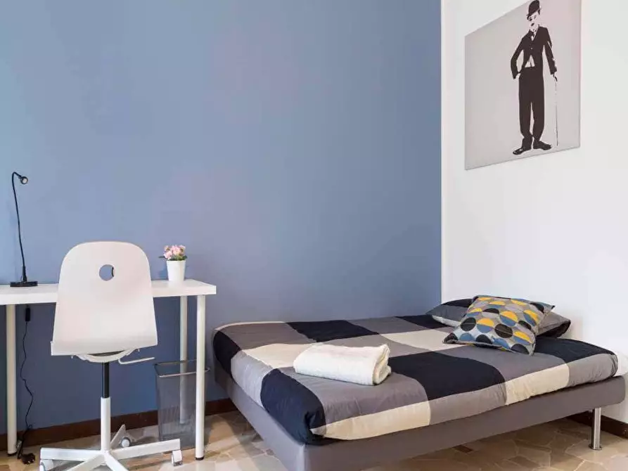 Immagine 6 di Camera in affitto  in Via Raffaello Bertieri1 a Milano