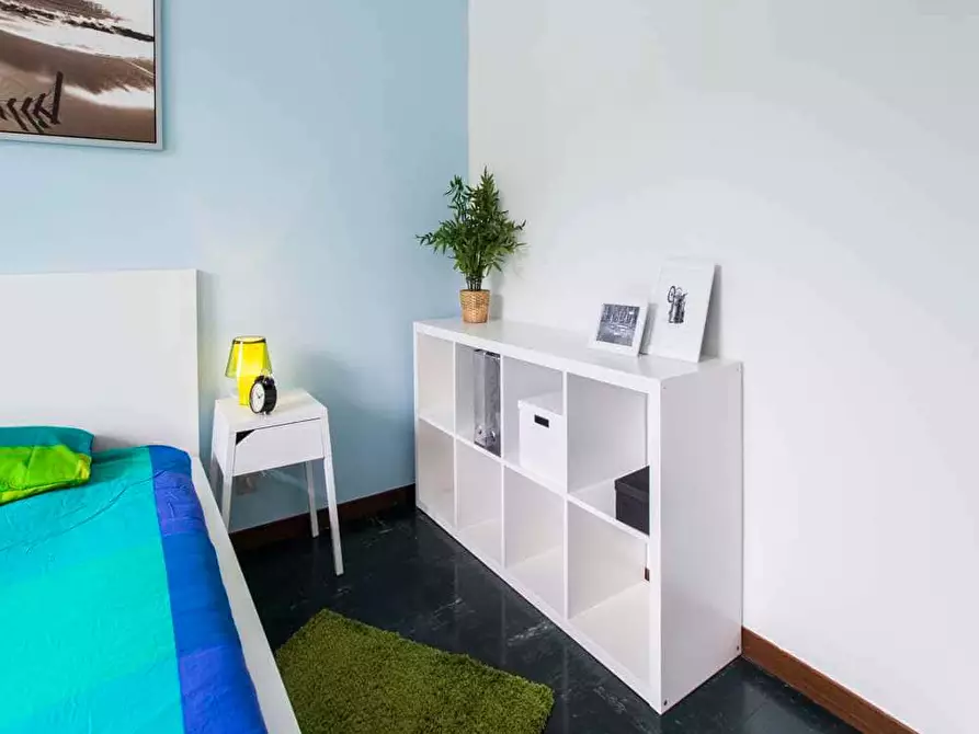 Immagine 3 di Camera in affitto  in Via Raffaello Bertieri1 a Milano