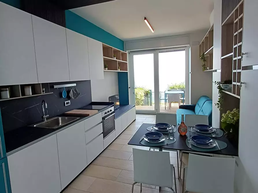 Immagine 4 di Appartamento in affitto  in Via Aurelia7 a Finale Ligure