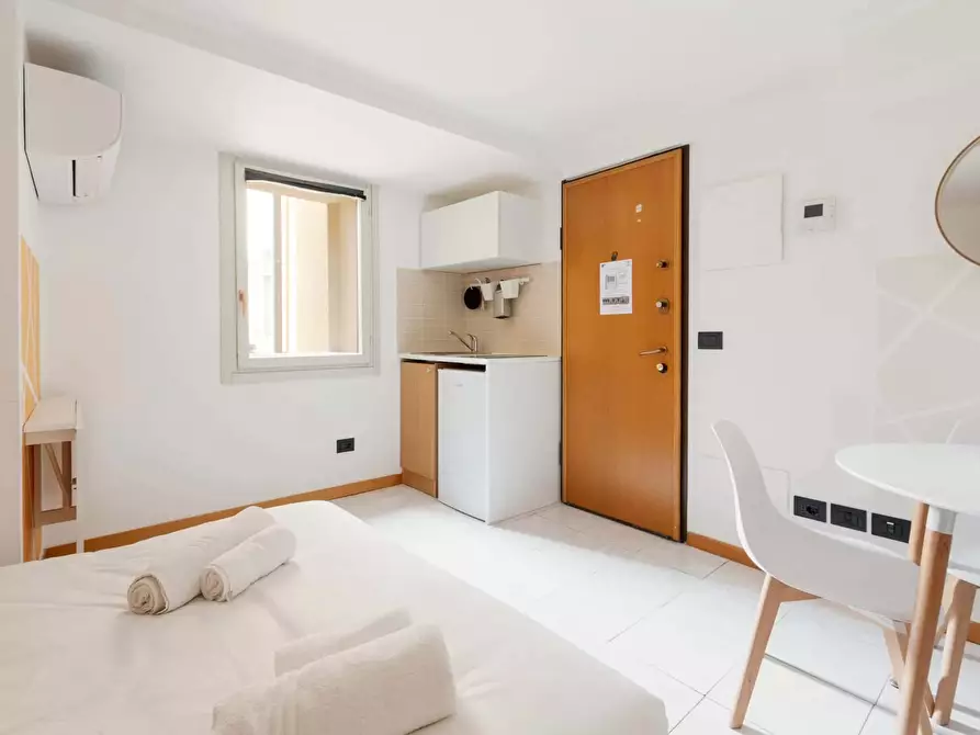 Immagine 4 di Appartamento in affitto  in Corso Magenta25 a Milano