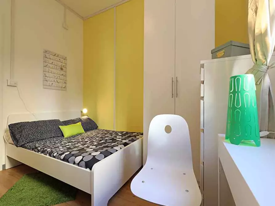 Immagine 5 di Camera in affitto  in Via dei Giornalisti6 a Roma