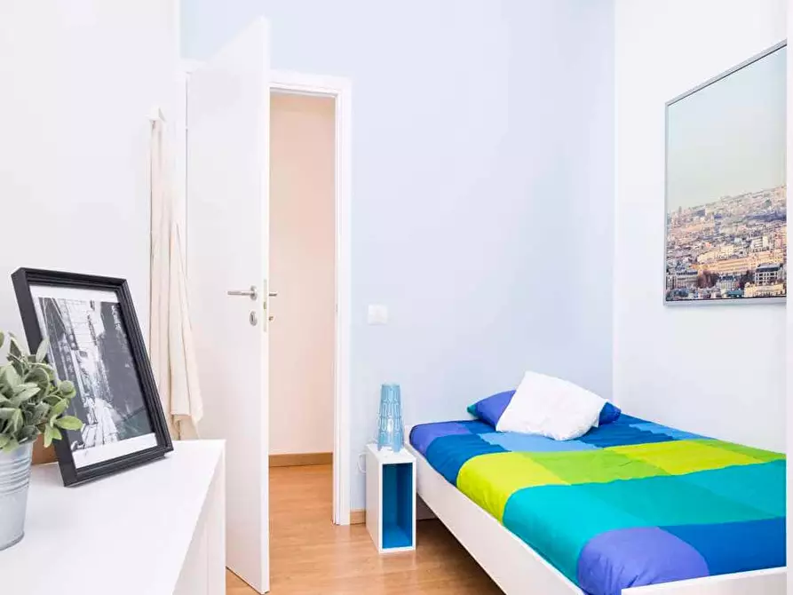 Immagine 6 di Camera in affitto  in Via Legnone15 a Milano