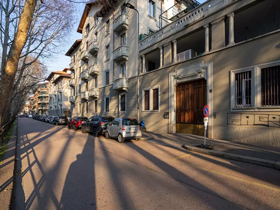 Immagine 25 di Appartamento in affitto  in Via Giovanni Pascoli4 a Milano