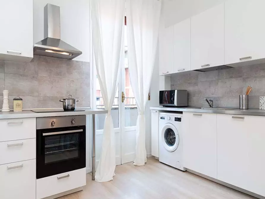 Immagine 14 di Camera in affitto  in Via Luigi Scrosati8 a Milano