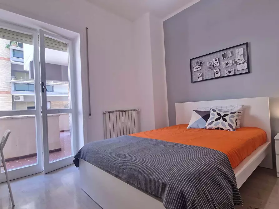 Immagine 1 di Camera in affitto  in Lungotevere di Pietra Papa61 a Roma