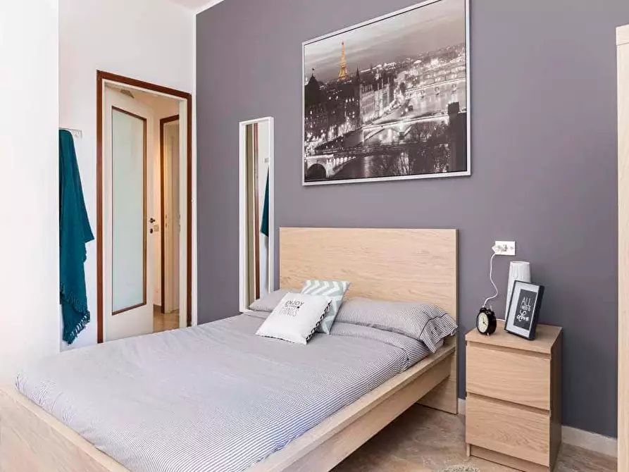 Immagine 4 di Camera in affitto  in Via Don Carlo Gnocchi7 a Milano