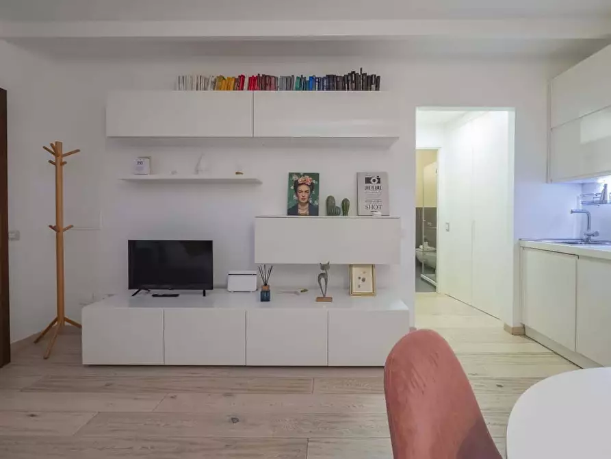 Immagine 3 di Appartamento in affitto  in Via Vigevano13 a Milano