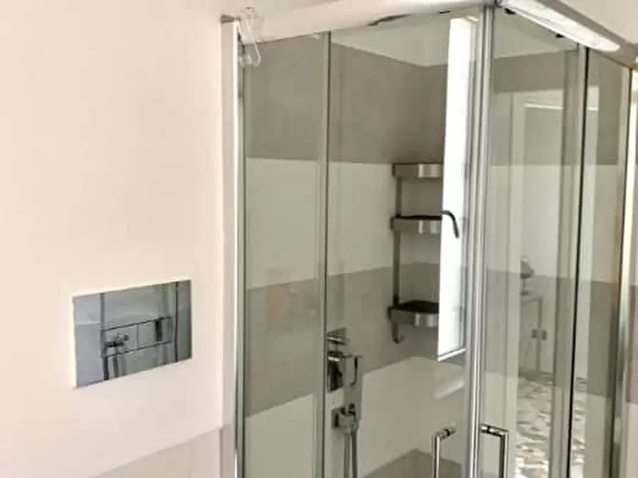 Immagine 12 di Appartamento in affitto  in Viale Carlo Troya11 a Milano