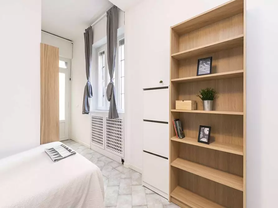 Immagine 4 di Camera in affitto  in Corso San Gottardo40 a Milano