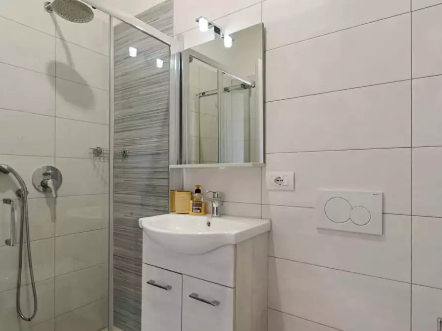 Immagine 27 di Appartamento in affitto  in Viale Privato dei Lauri12 a Rapallo