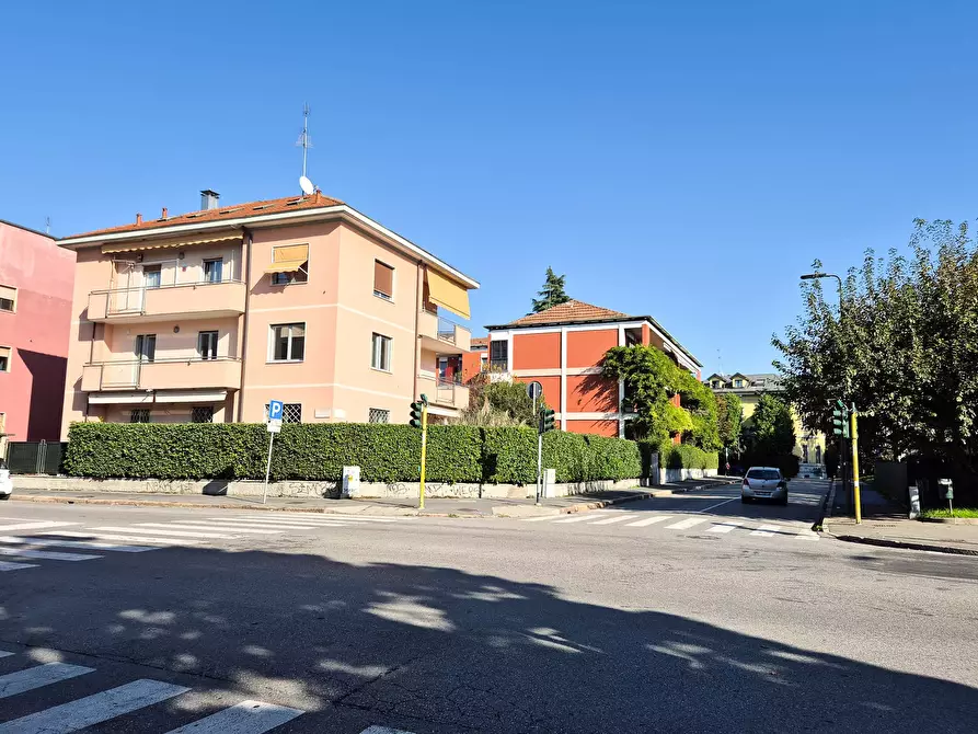 Immagine 21 di Appartamento in affitto  in Via Alfredo Comandini4 a Milano