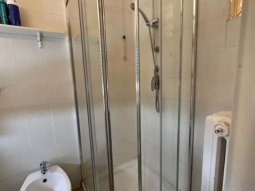 Immagine 10 di Camera in affitto  in Via Luigi Mercantini25 a Milano