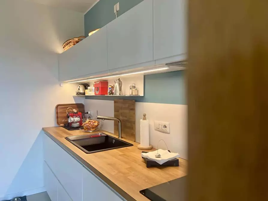 Immagine 4 di Appartamento in affitto  in Viale Monte Penice10 a Rozzano