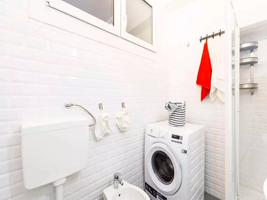 Immagine 11 di Camera in affitto  in Corso Buenos Aires15 a Milano