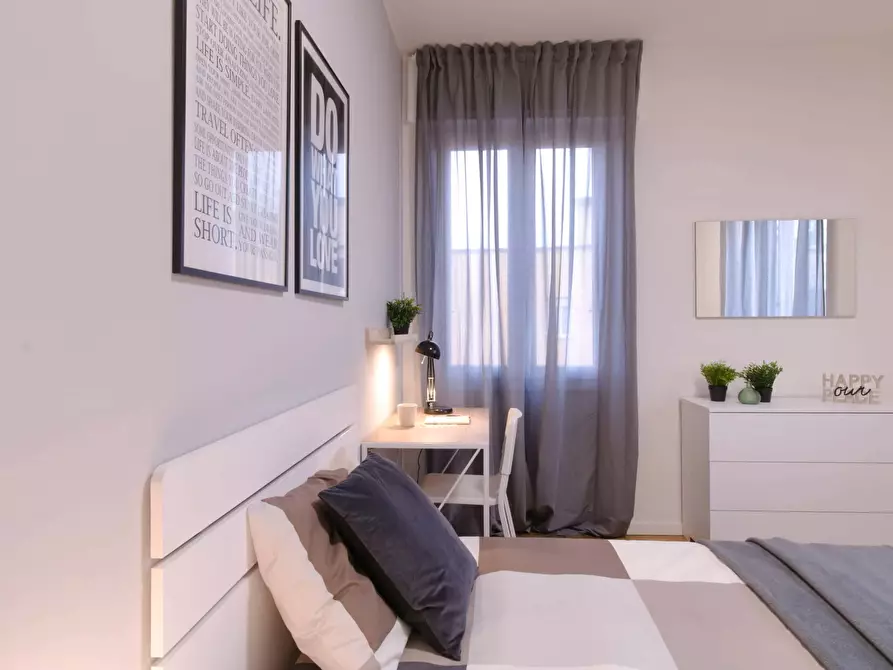 Immagine 3 di Camera in affitto  in Piazzale Guglielmo Corvi12 a Brescia