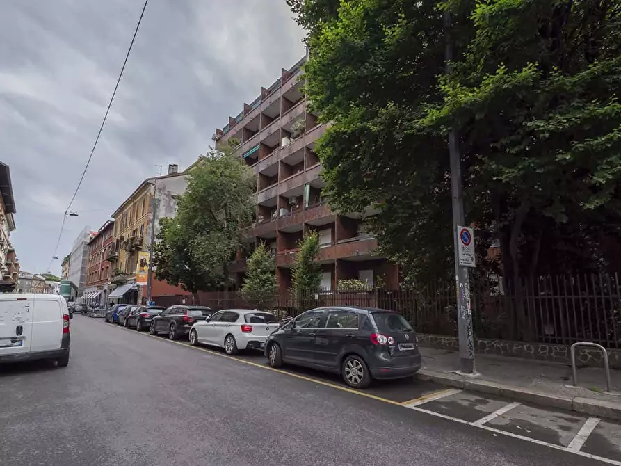 Immagine 29 di Appartamento in affitto  in Via Melzo13 a Milano