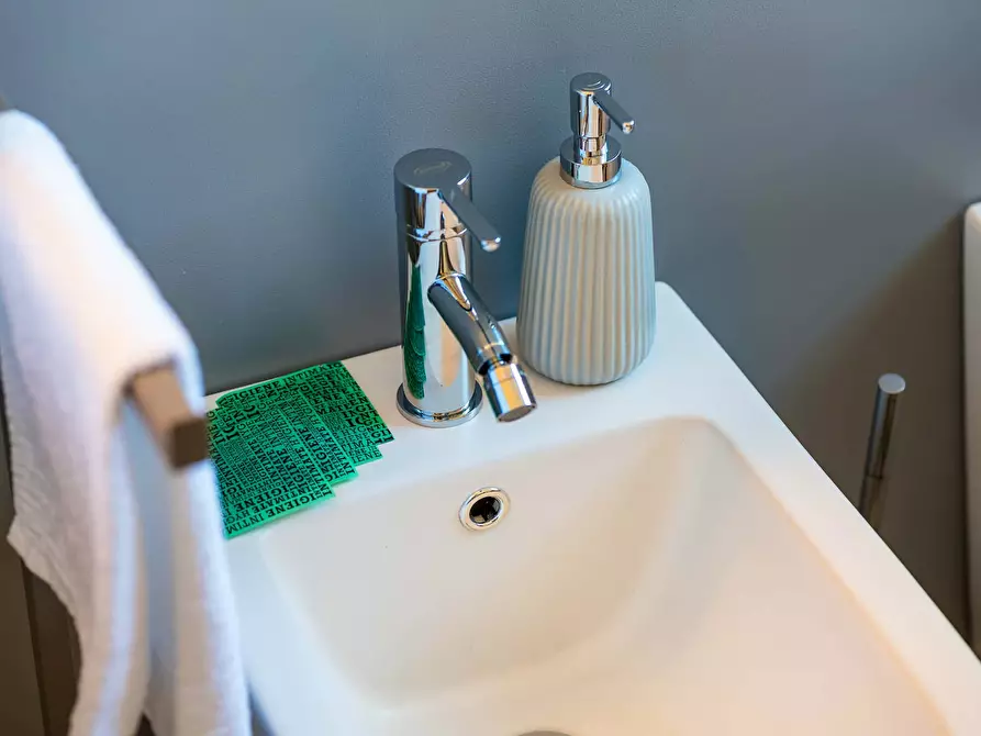 Immagine 54 di Appartamento in affitto  in Corso di Porta Romana a Milano