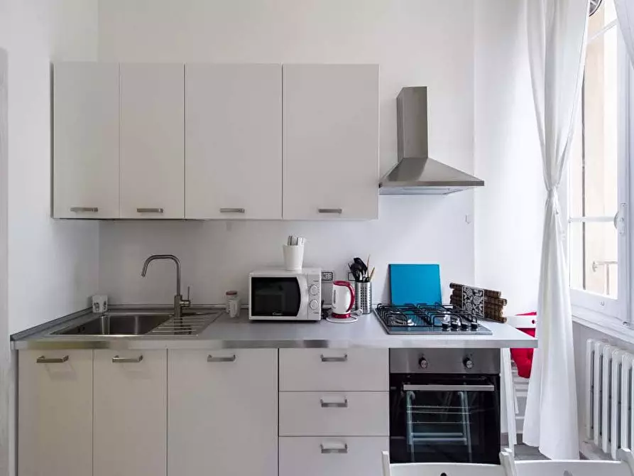 Immagine 13 di Camera in affitto  in Via del Borgo di San Pietro59 a Bologna