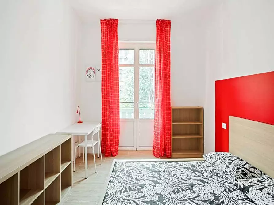 Immagine 4 di Camera in affitto  in Viale Legioni Romane39 a Milano