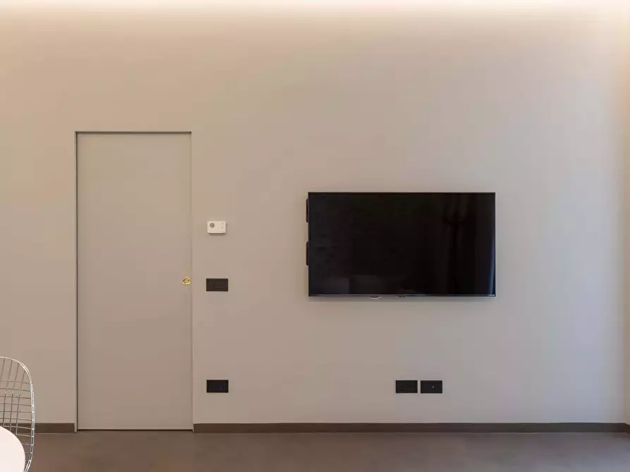 Immagine 2 di Appartamento in affitto  in Via Guido D'Arezzo8 a Milano