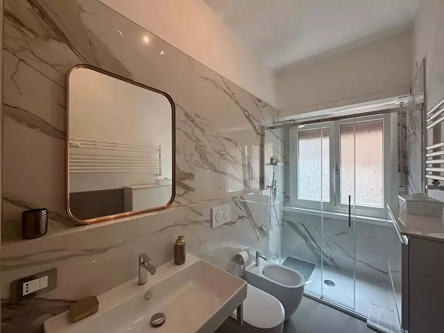 Immagine 6 di Appartamento in affitto  in Via Calpurnio Pisone103 a Roma