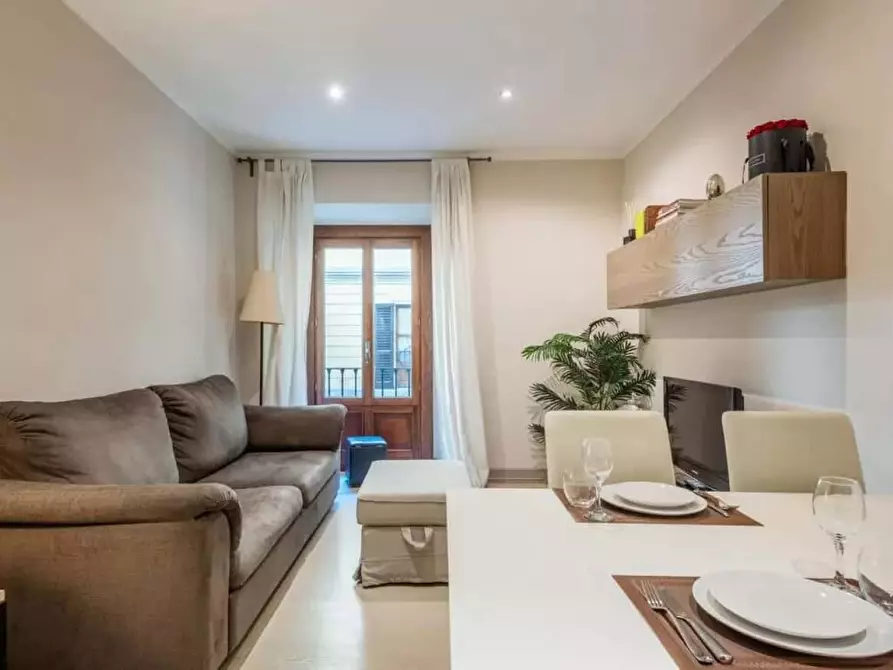 Immagine 6 di Appartamento in affitto  in Via Giorgio Giulini5 a Milano