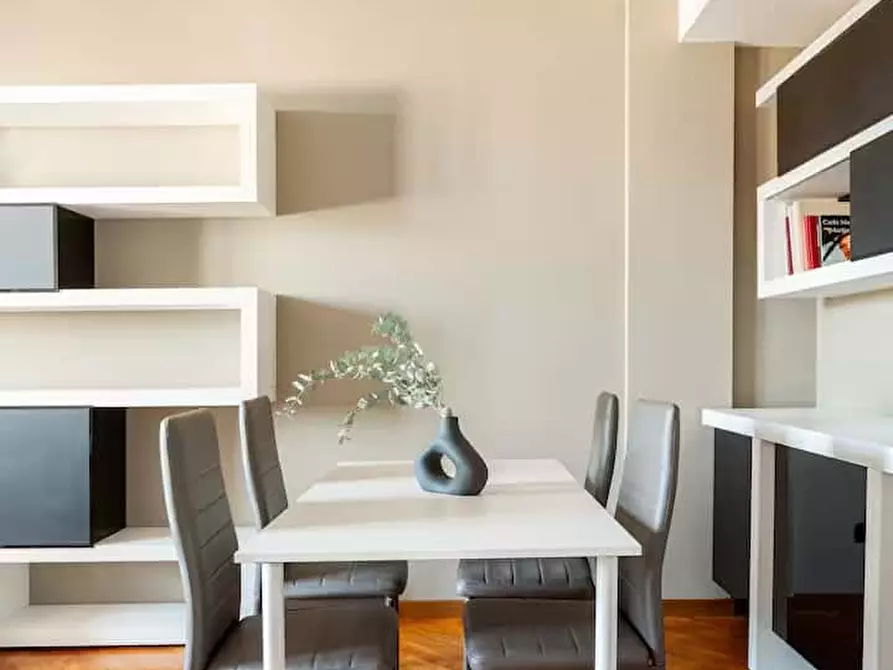 Immagine 10 di Appartamento in affitto  in Via Melchiorre Gioia71 a Milano