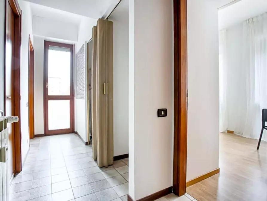 Immagine 22 di Camera in affitto  in Via Ronchi24 a Milano