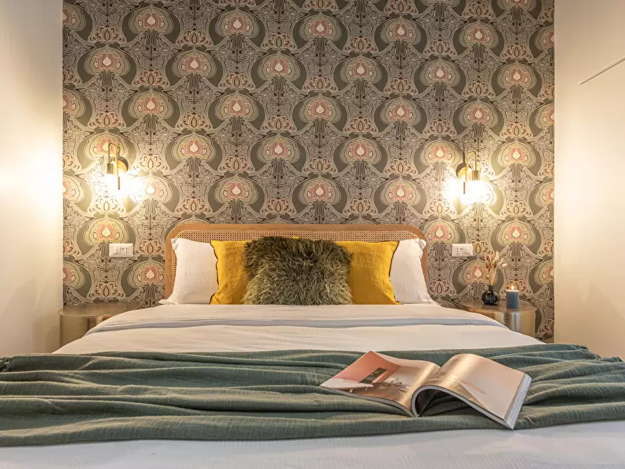 Immagine 39 di Appartamento in affitto  in Via della Madonna dei Monti15 a Roma