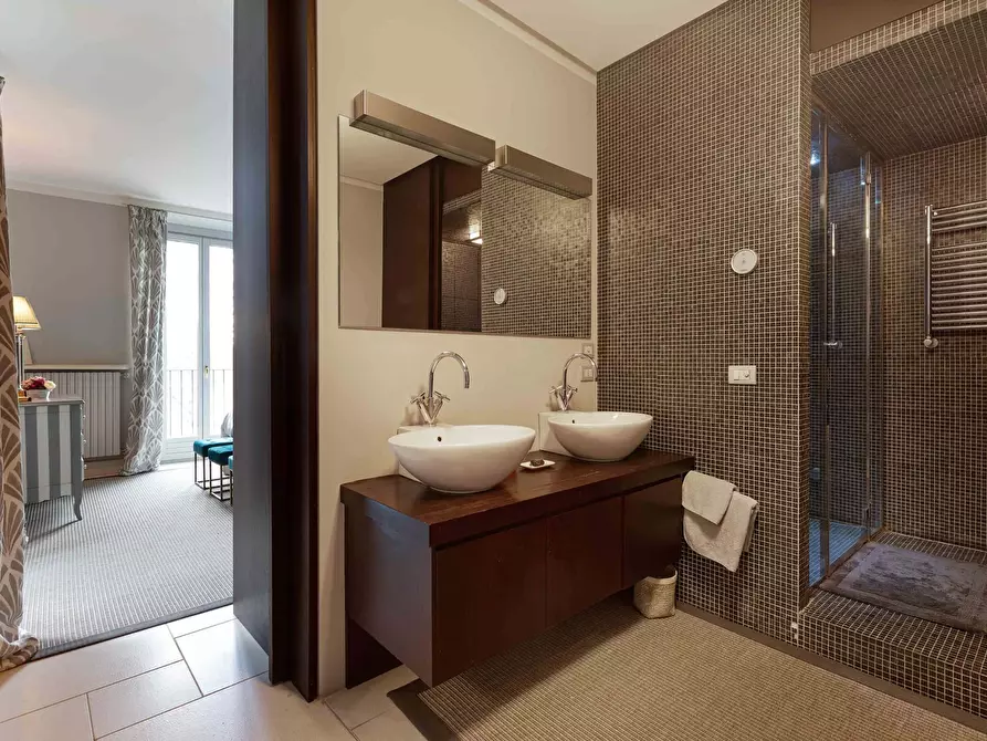 Immagine 21 di Appartamento in affitto  in Viale Elvezia6 a Milano