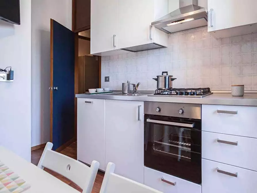 Immagine 38 di Camera in affitto  in Via Giuseppe Frua16 a Milano