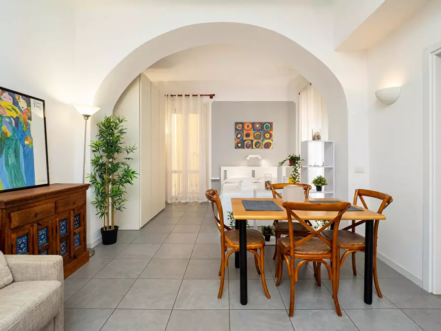 Immagine 14 di Appartamento in affitto  in Via Vigevano a Milano