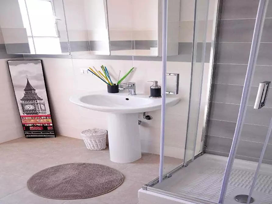 Immagine 28 di Camera in affitto  in Viale Abruzzi68 a Milano