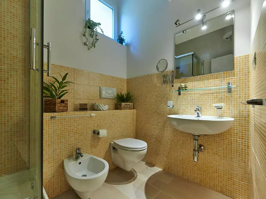 Immagine 30 di Appartamento in affitto  in Via Vittorio Emanuele II a Firenze