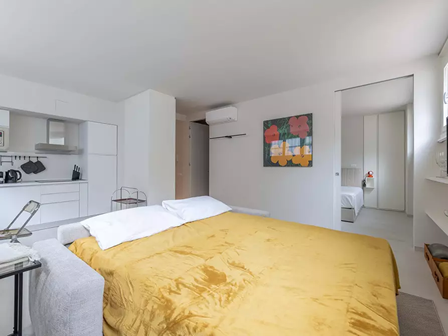 Immagine 14 di Appartamento in affitto  in Via Francesco Melzi d'Eril26 a Milano