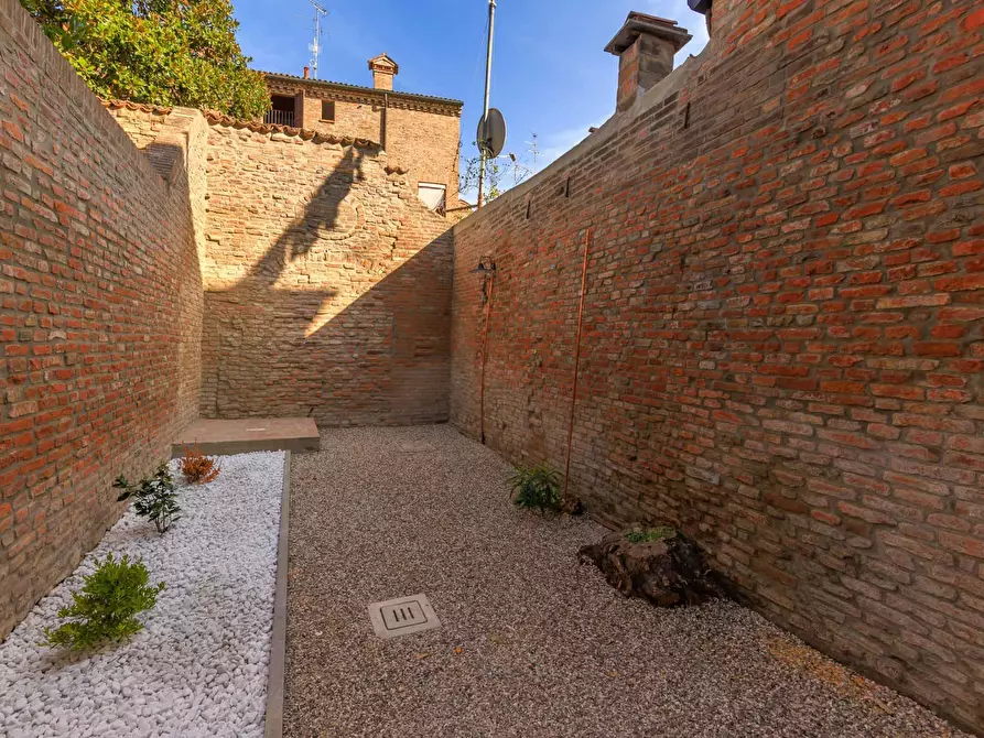 Immagine 19 di Camera in affitto  in Via Fondobanchetto33 a Ferrara