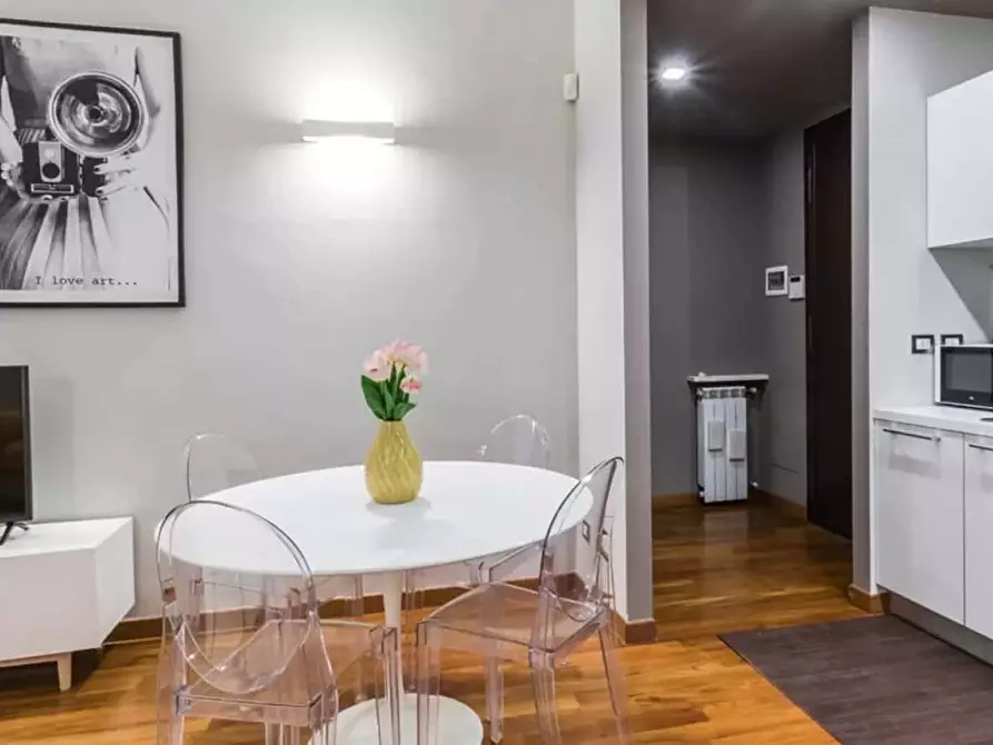 Immagine 11 di Appartamento in affitto  in Largo Cairoli a Milano