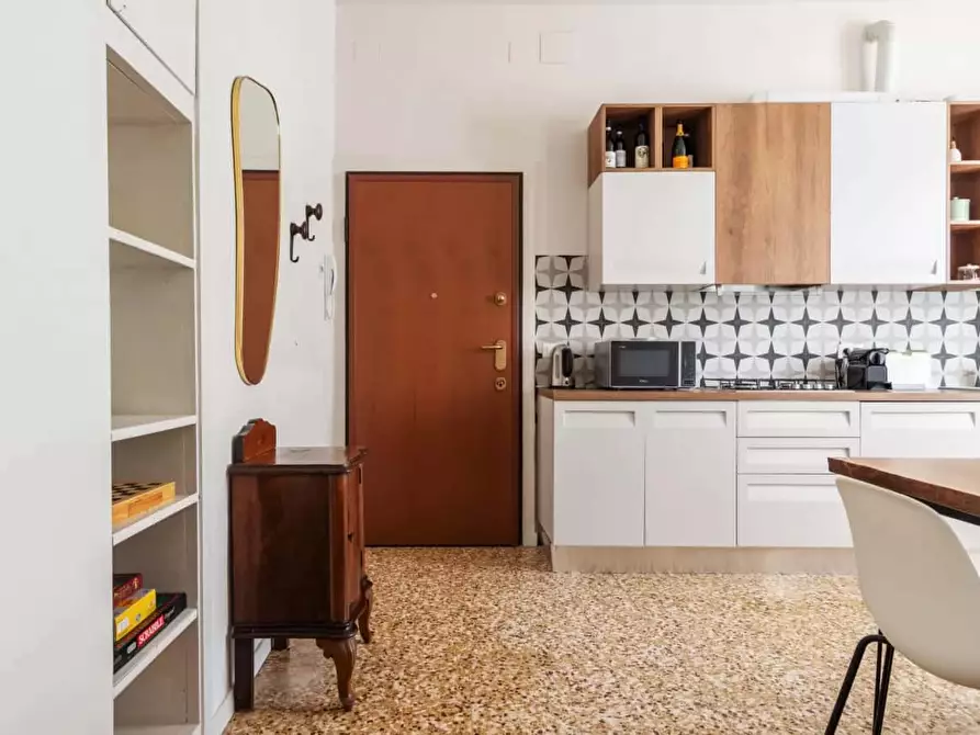 Immagine 25 di Appartamento in affitto  in Viale Umbria50 a Milano