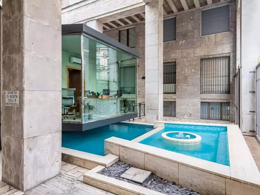 Immagine 22 di Appartamento in affitto  in Corso Magenta83 a Milano