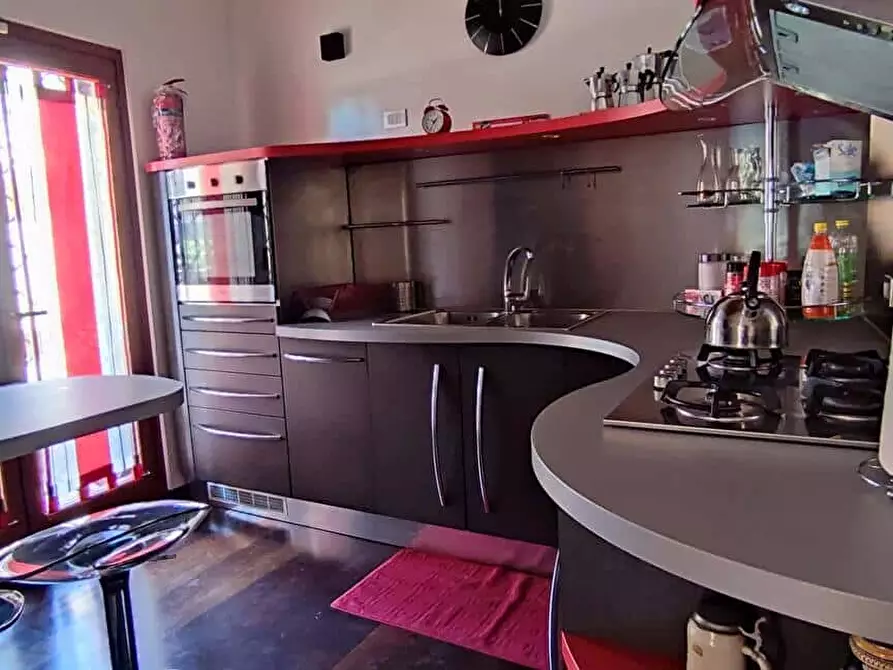 Immagine 37 di Appartamento in affitto  in Via Felice Caronni52 a Roma