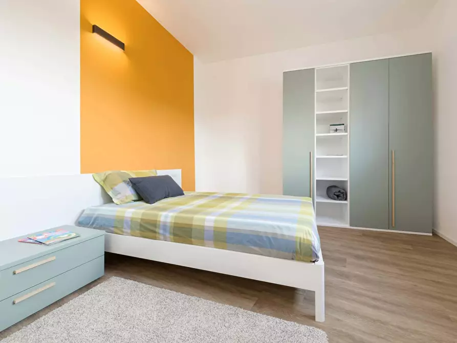 Immagine 2 di Camera in affitto  in Via Armari11 a Ferrara